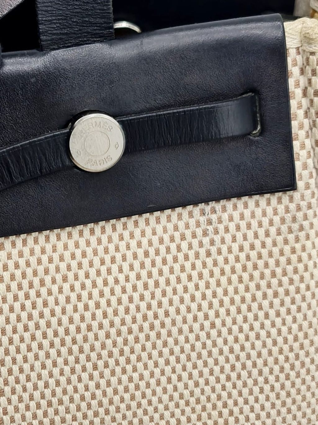 b3ced239-e296-44a1-8e4c-40be76c7c9be