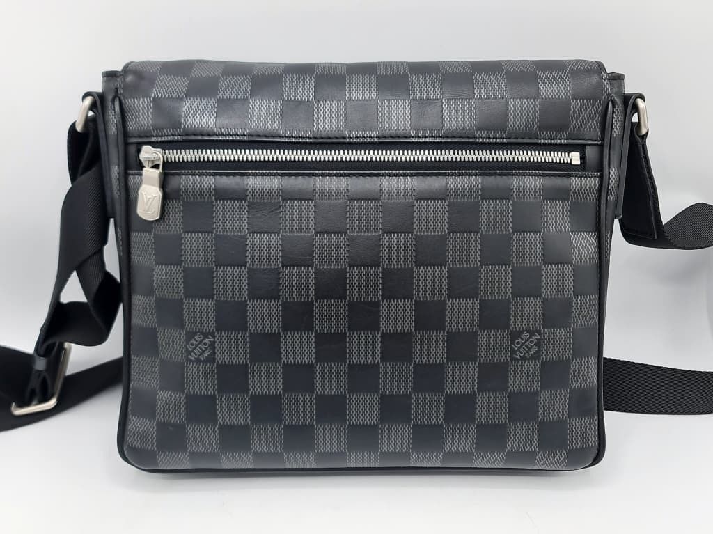 e2f824ac-b110-43d1-89f3-dc958cd5ca5e