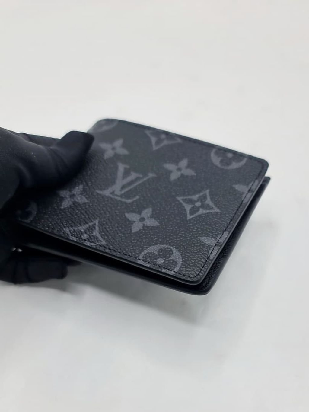 aecf3650-3db2-4e01-bc5f-e7f960df29a5