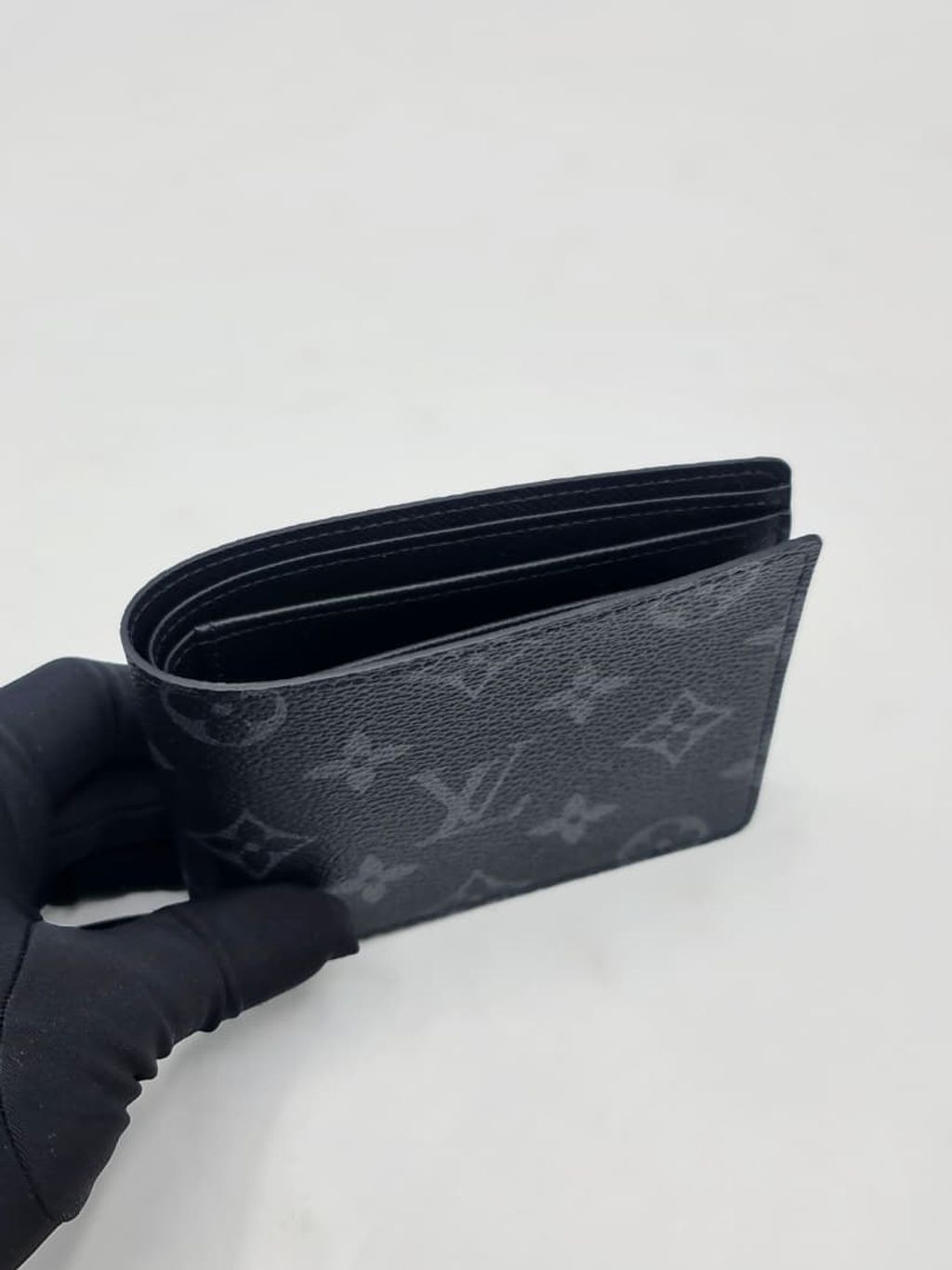 1dd7bce6-7587-4c5c-9597-d7da0073f70c