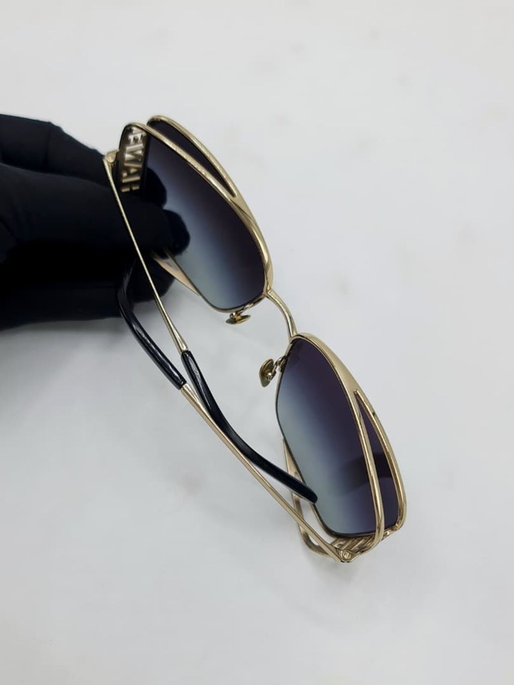 f7713859-f8cf-472e-bda8-95d68128347e