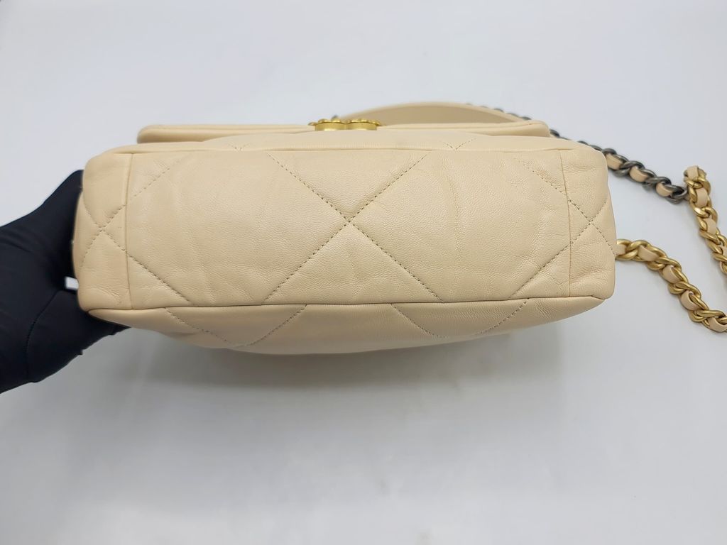 5e0ad654-d35f-4fa3-8f58-1451162b3373