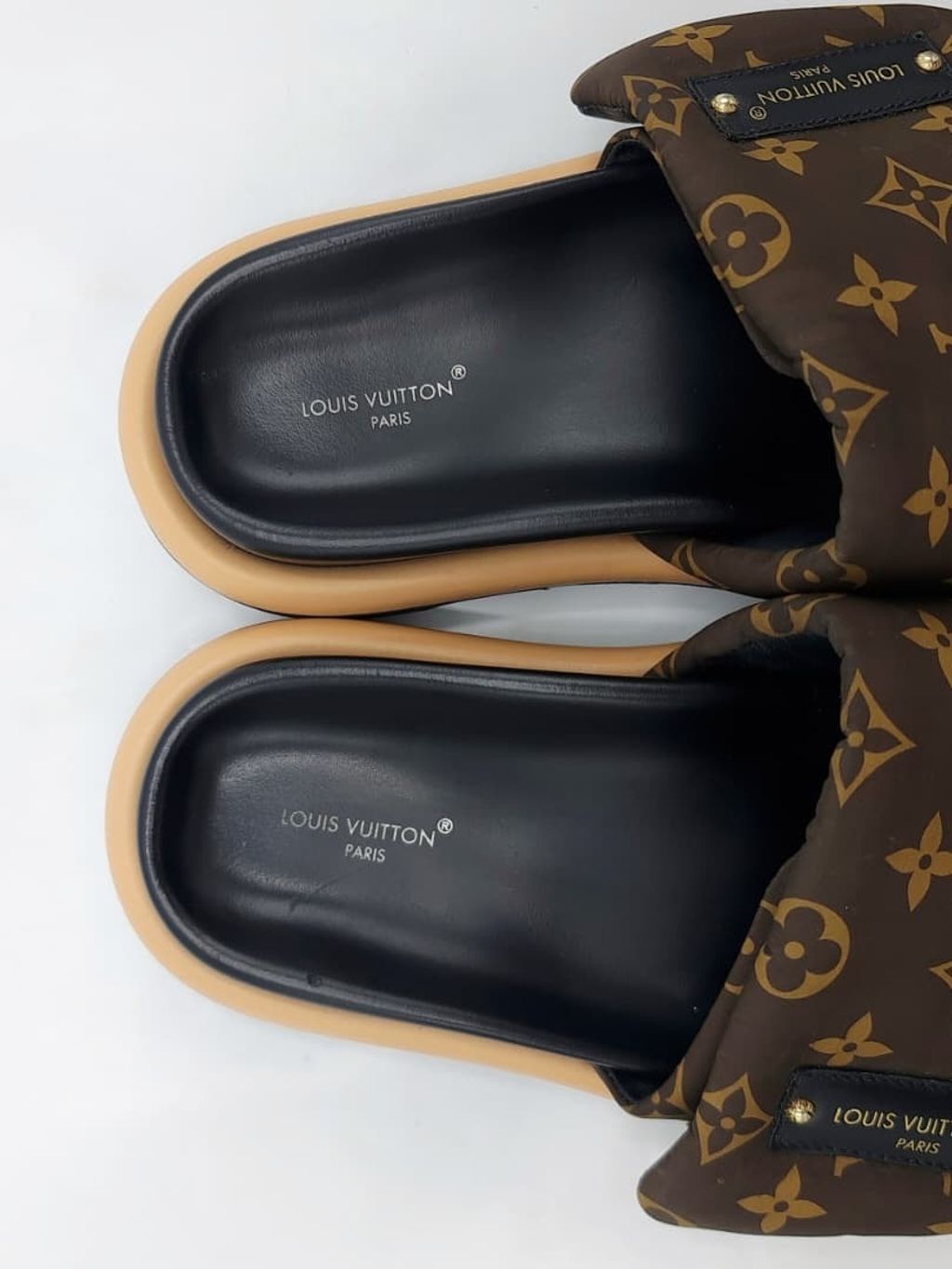 e28bdb9b-2a26-4f13-b988-45b5a7f173ba