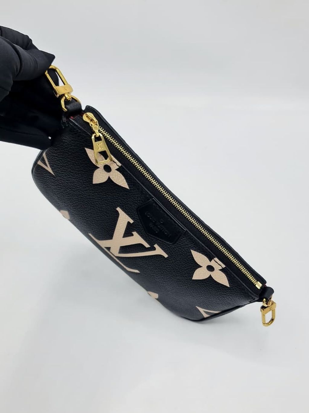 e8d2c999-2c47-4ccd-b0d4-ded60e80ab48