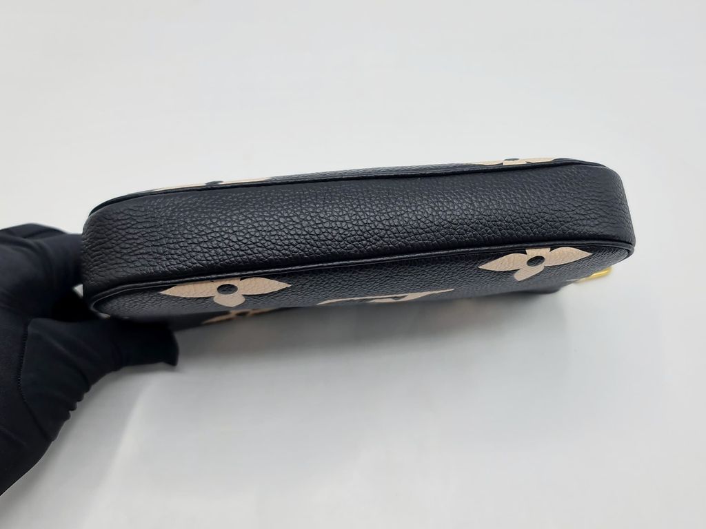 b5870c7c-3049-4f5c-8a25-bc828fa600ce