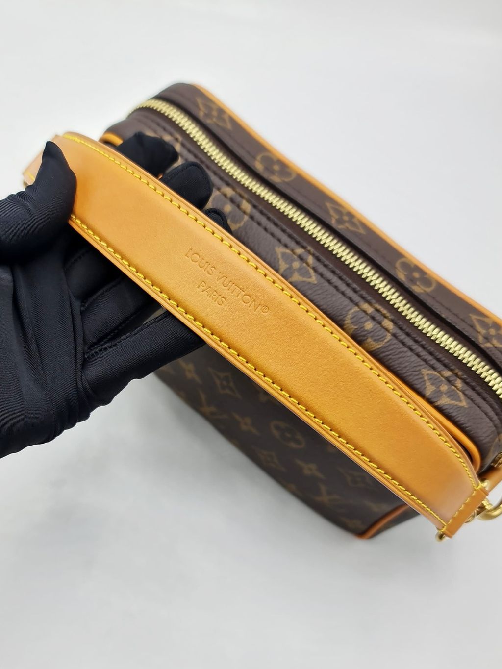 9f05c983-c019-460e-82a2-a8019e8e409f