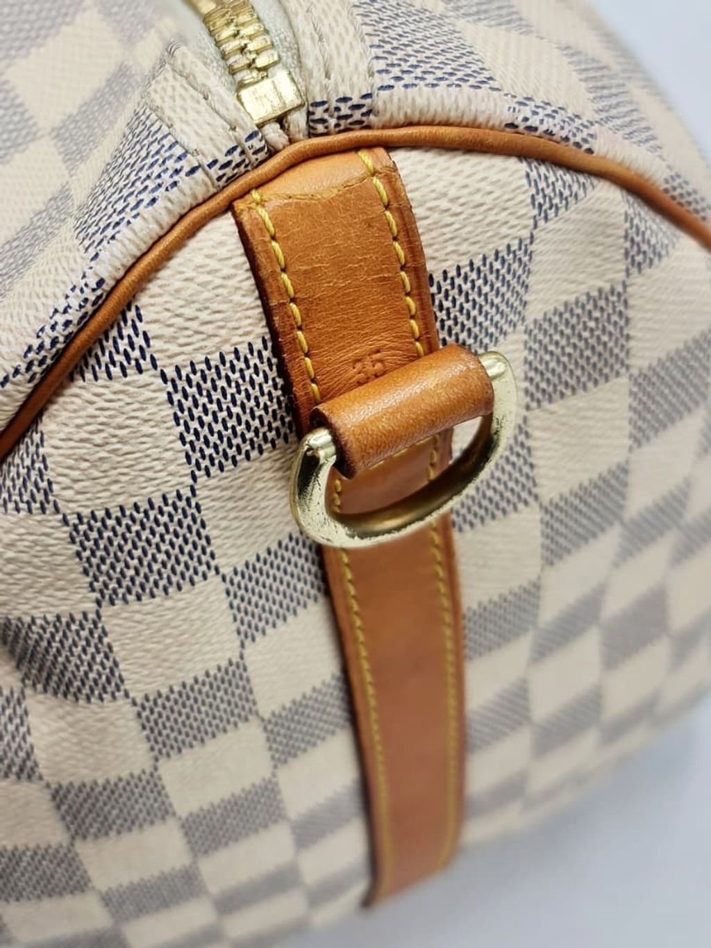 67e88b2b-9a92-415d-82f0-9d970bf0a427