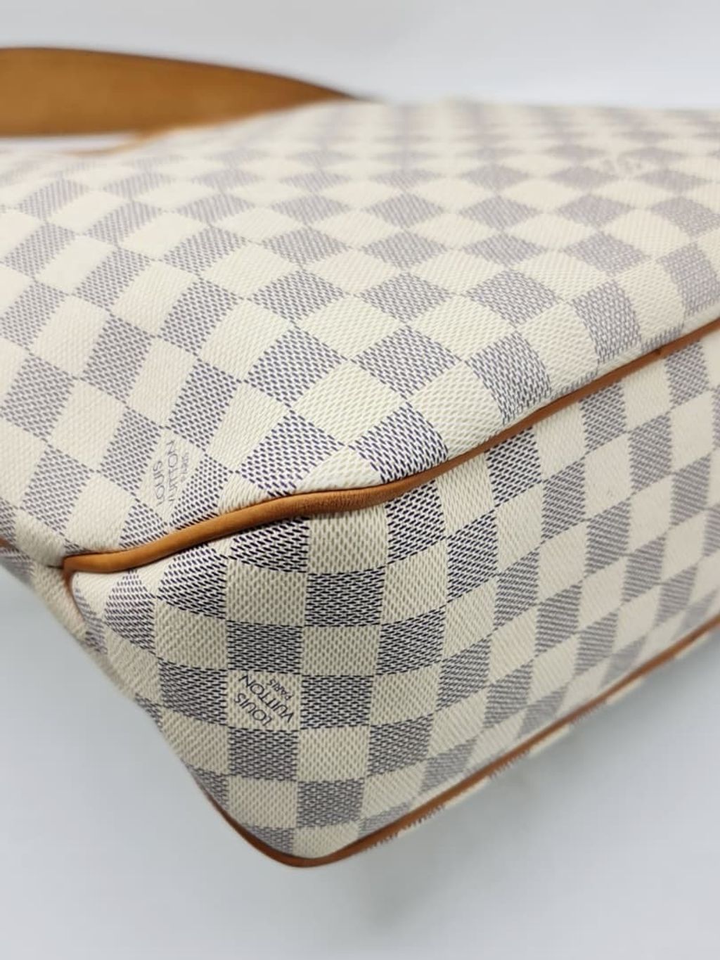 9cfa60e9-3812-4b64-98bf-070d47bd09b8