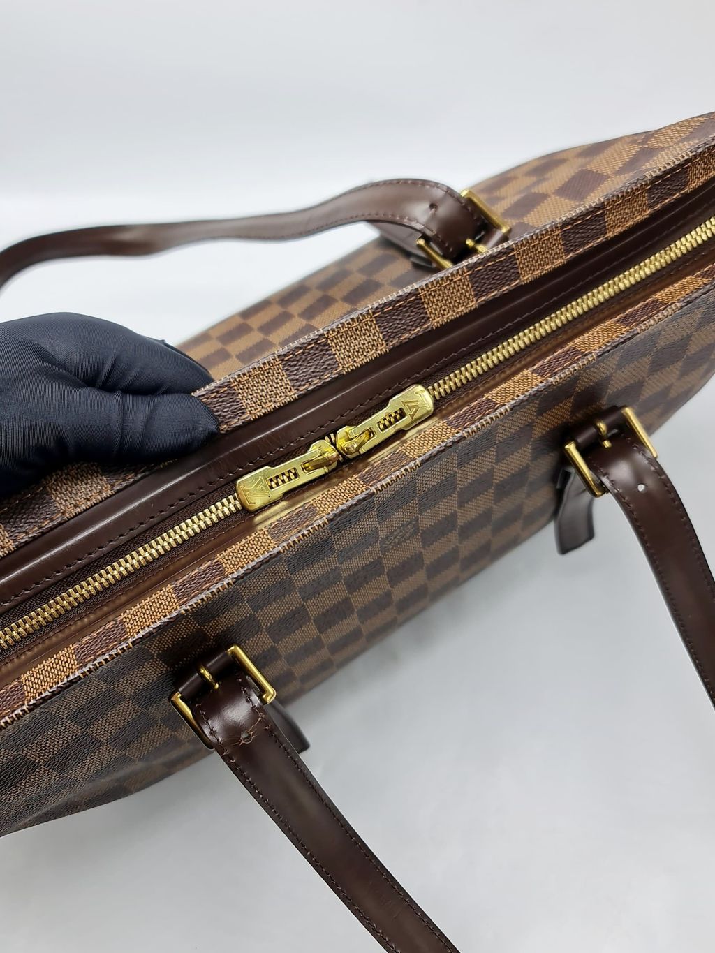 1c8303b4-b18b-4c42-9441-3e236991600b