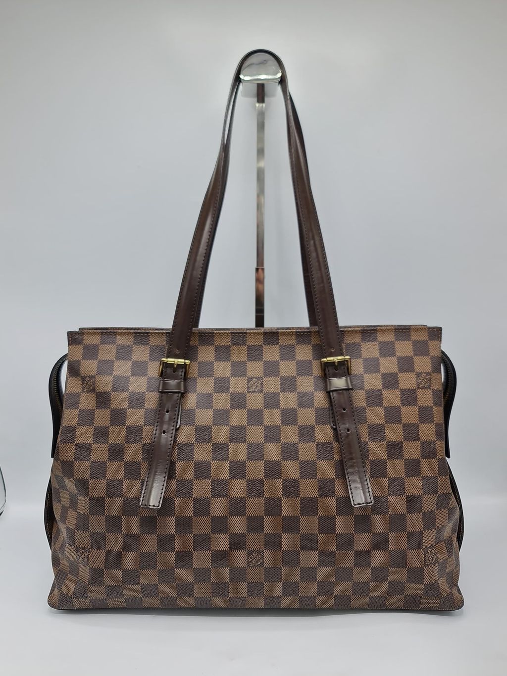 f8364053-feab-49e5-9b2f-8c107c402875