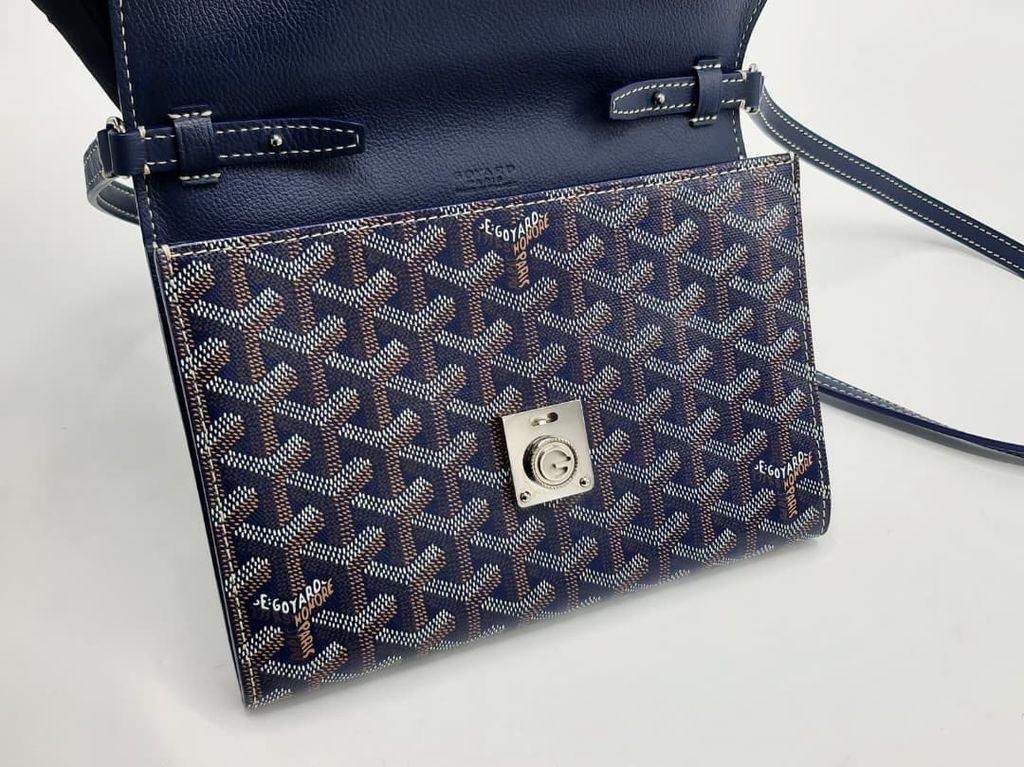 82619feb-18cf-4cc9-8701-cbcc82501620