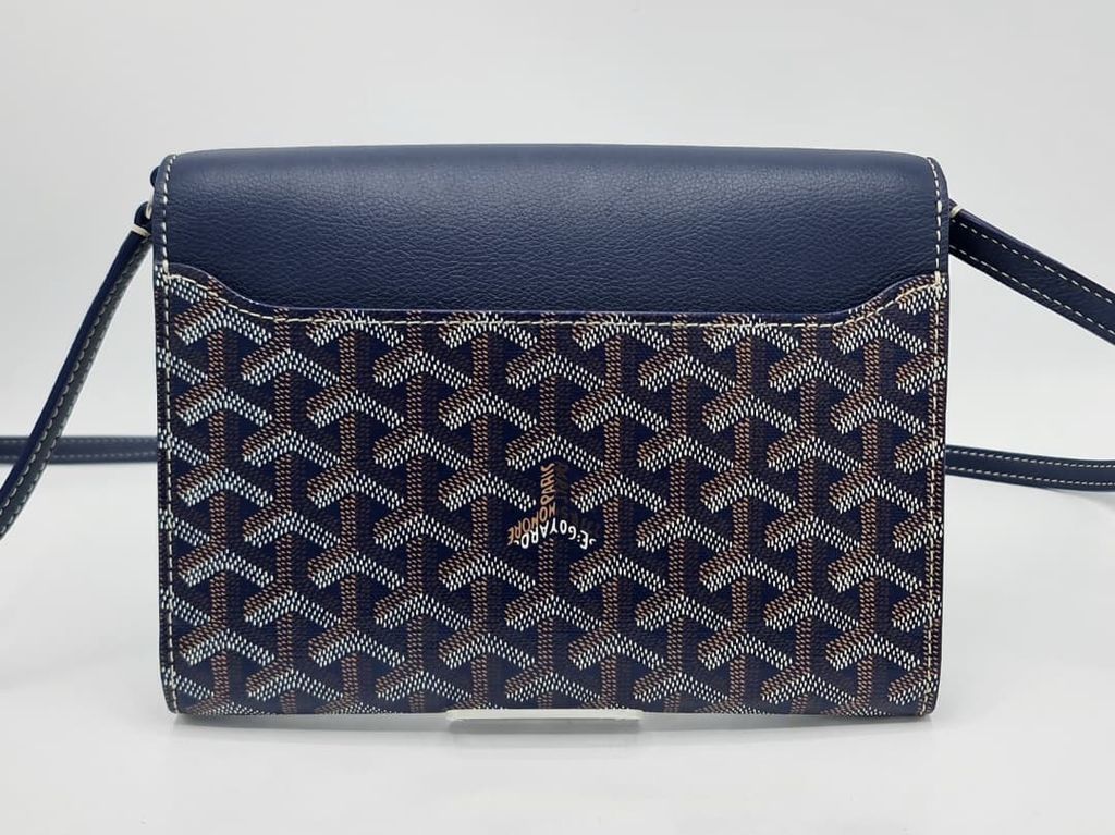 9300d196-1f1f-4dcc-b526-3e16b618ca3a