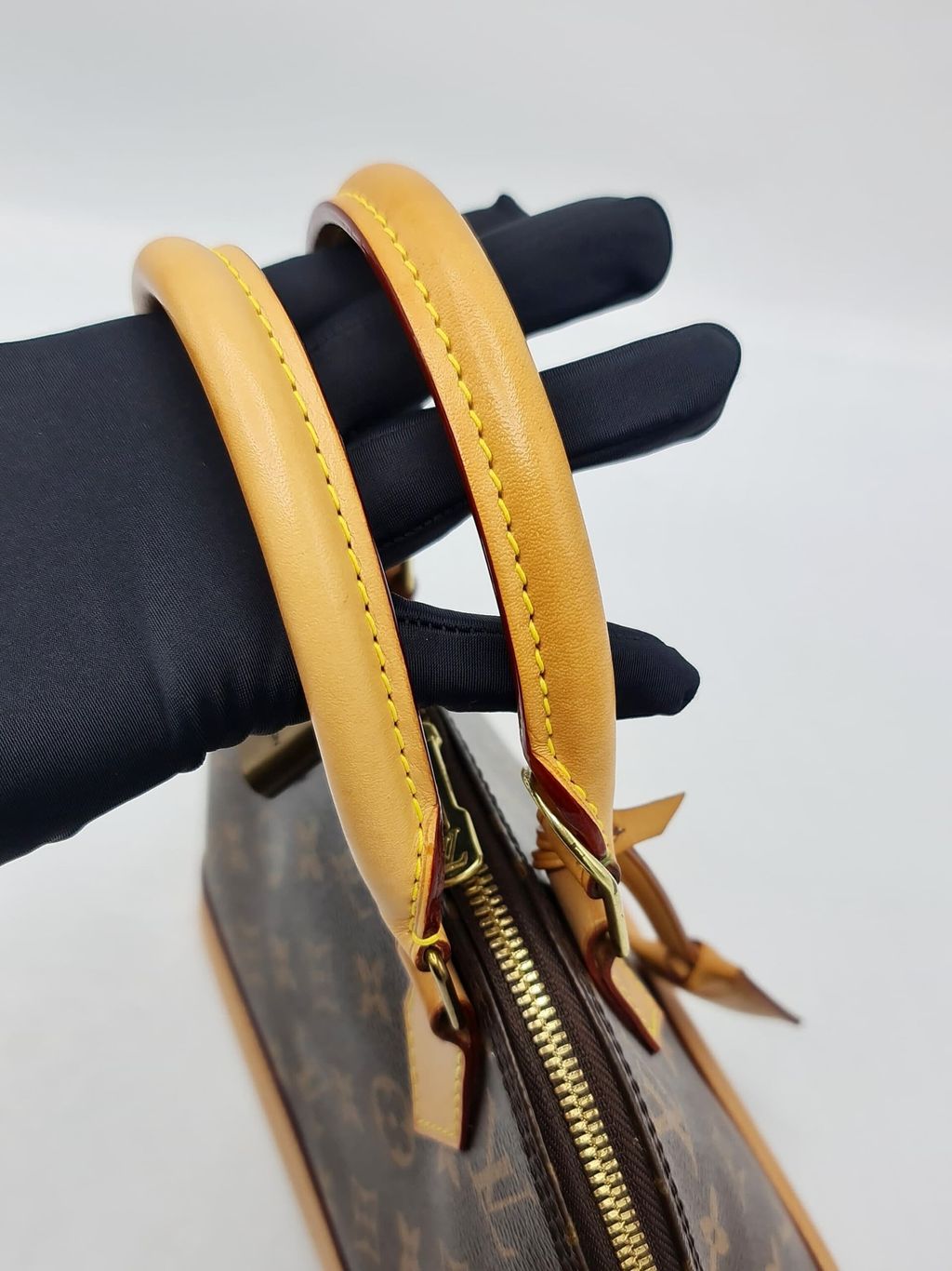 e0d824d7-25e0-4617-bc6c-30e41dc709b8