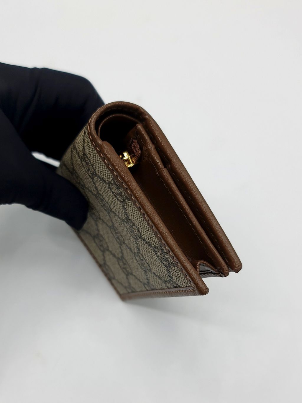 82e90a66-f41e-4725-8e73-387d2f81db5c