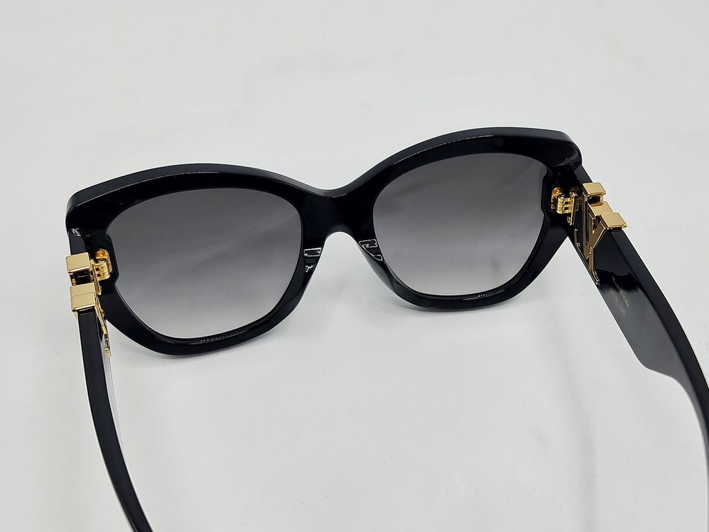 d9f096f3-350a-496a-9f66-3aceb39e8914