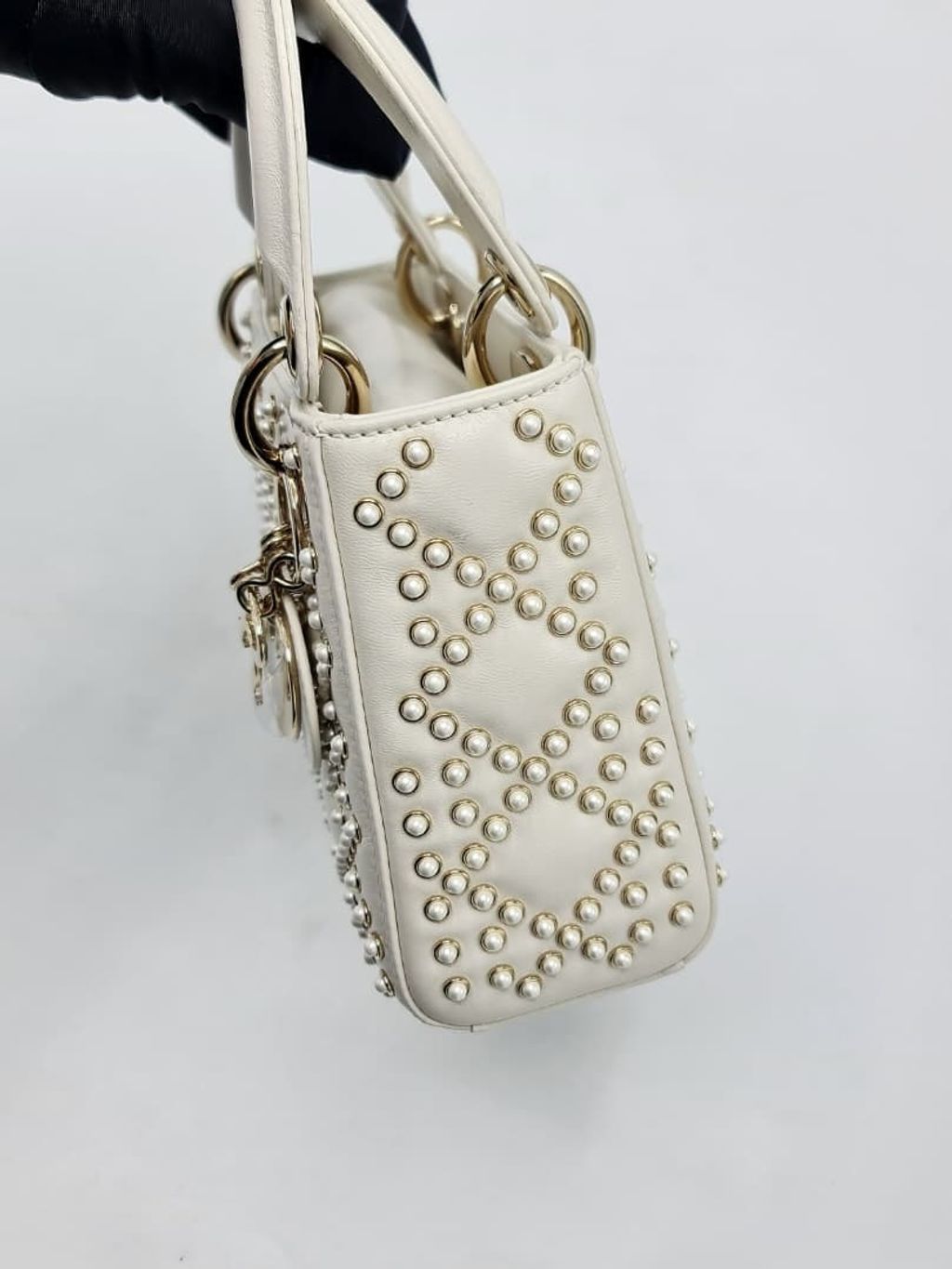 37350276-608c-486f-b9fb-cc66b17efbf7