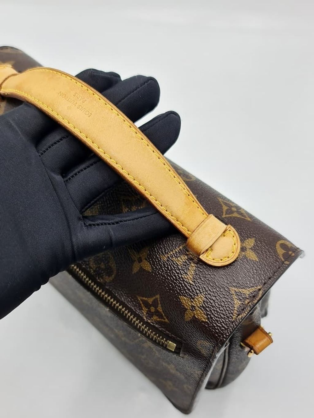 38b3fc60-be6a-477c-b058-75bcb439d612