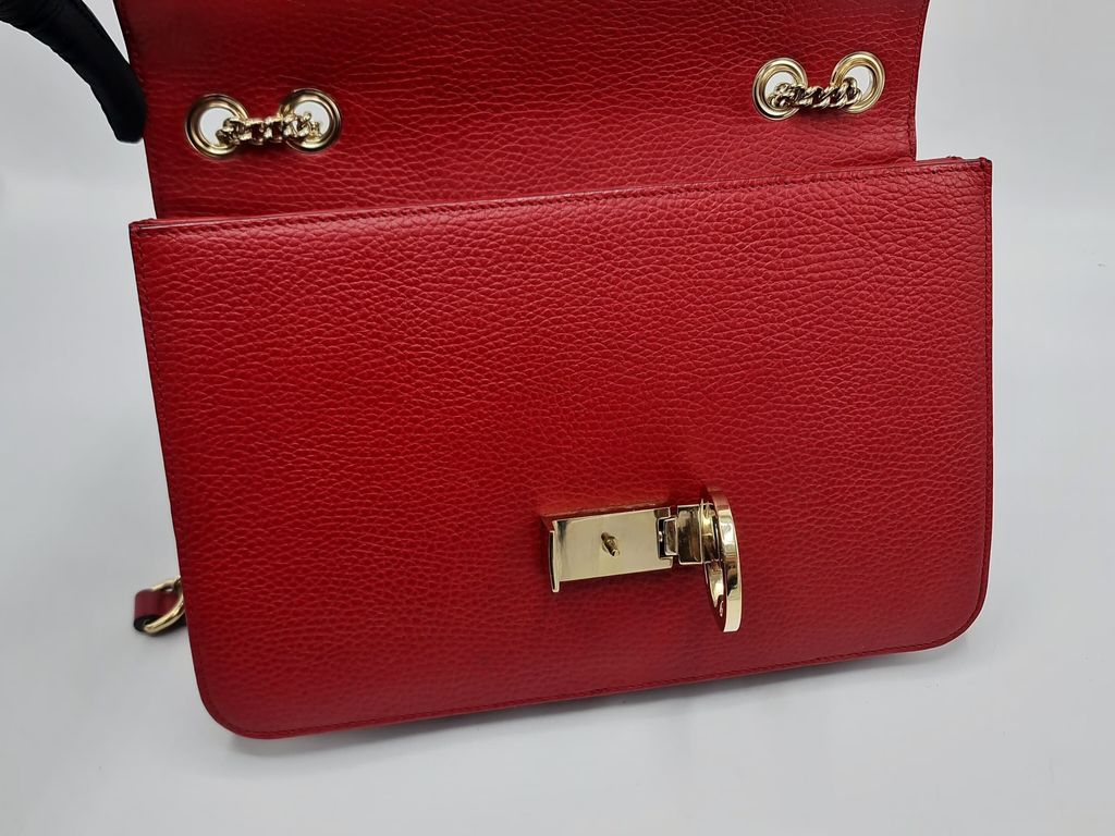 1a5248ce-703c-4a96-8e7f-44241398c6d7