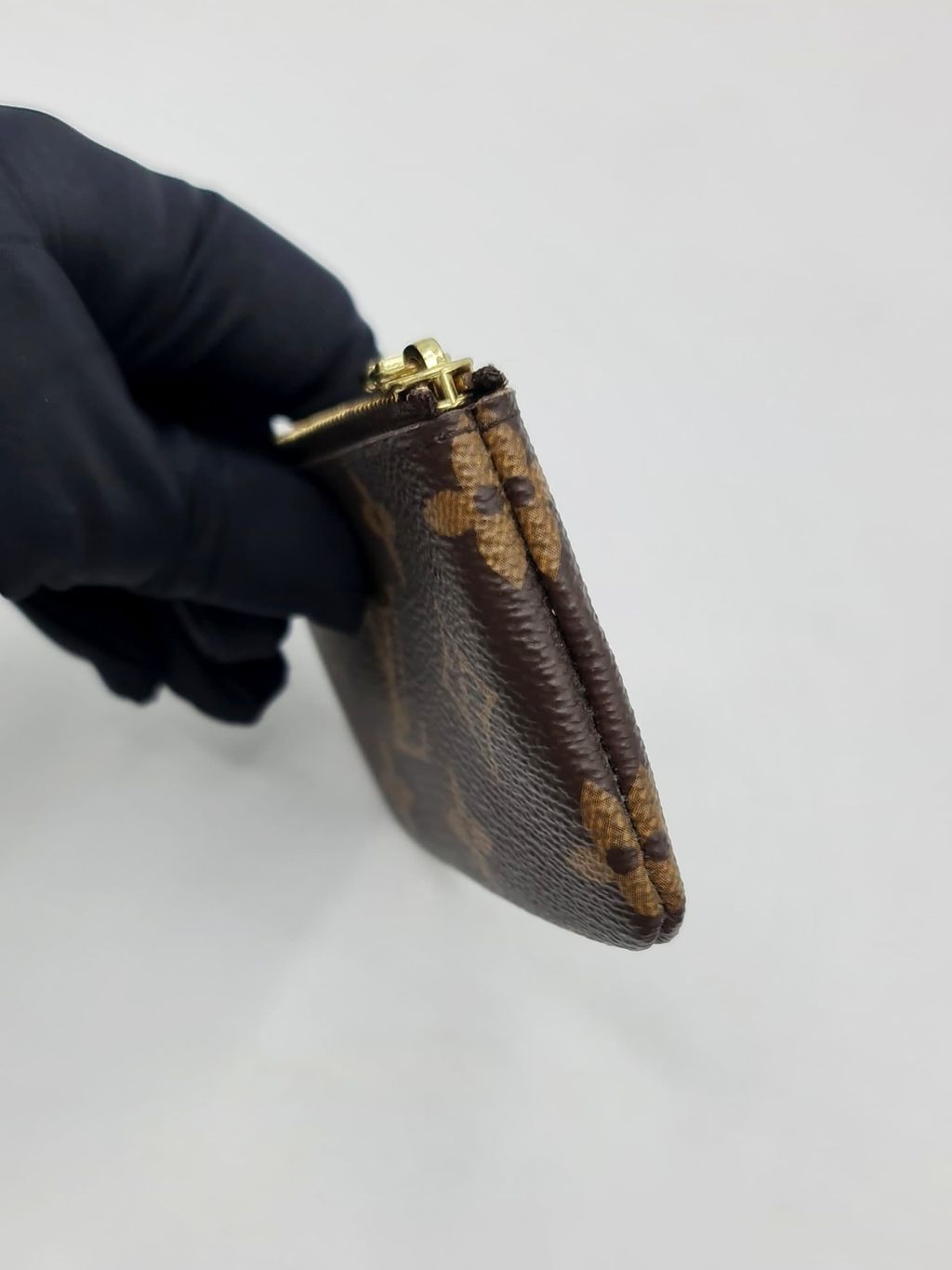 f75107b4-86c1-4f81-82c7-f5191761c31e