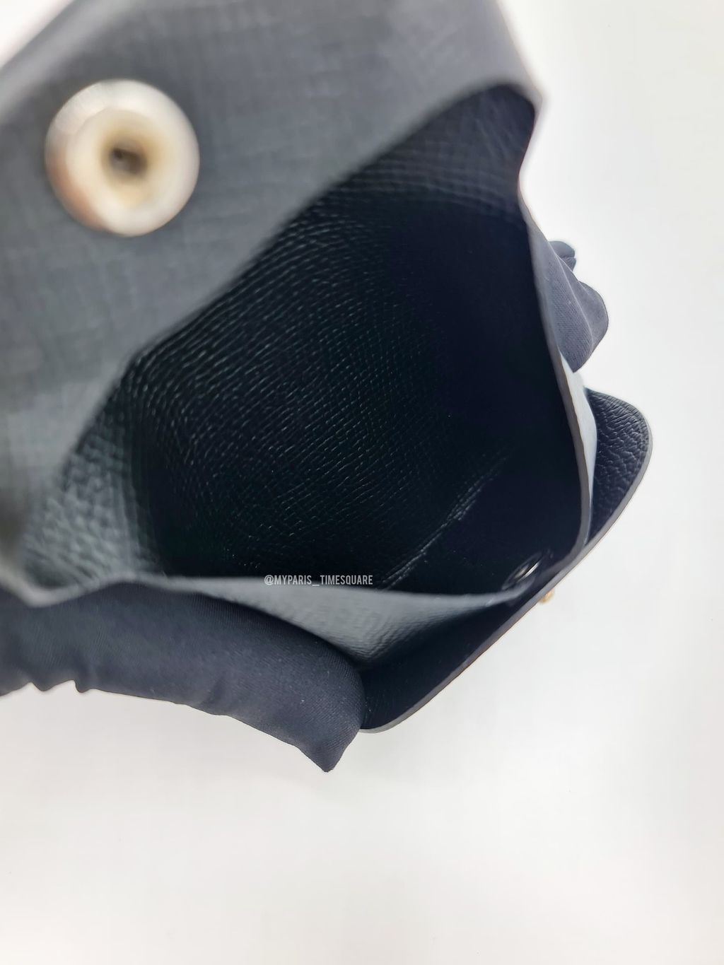 7baab9a7-5ac2-4481-bf4d-e87f420ecbca