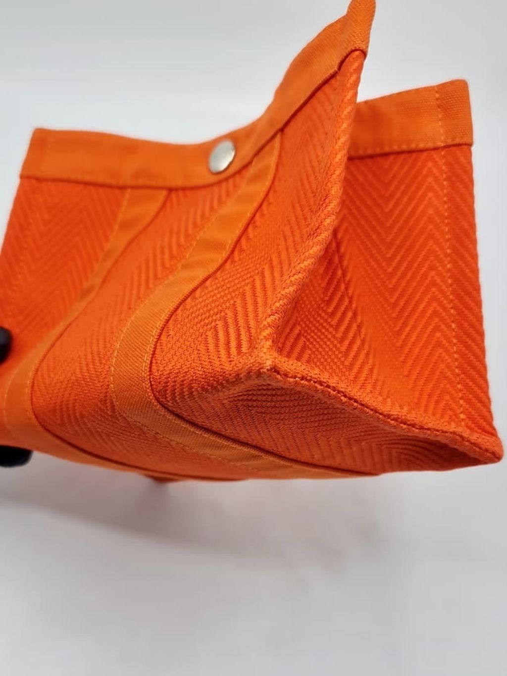 e81c55a6-c53a-4e81-ab10-12123a9b352f