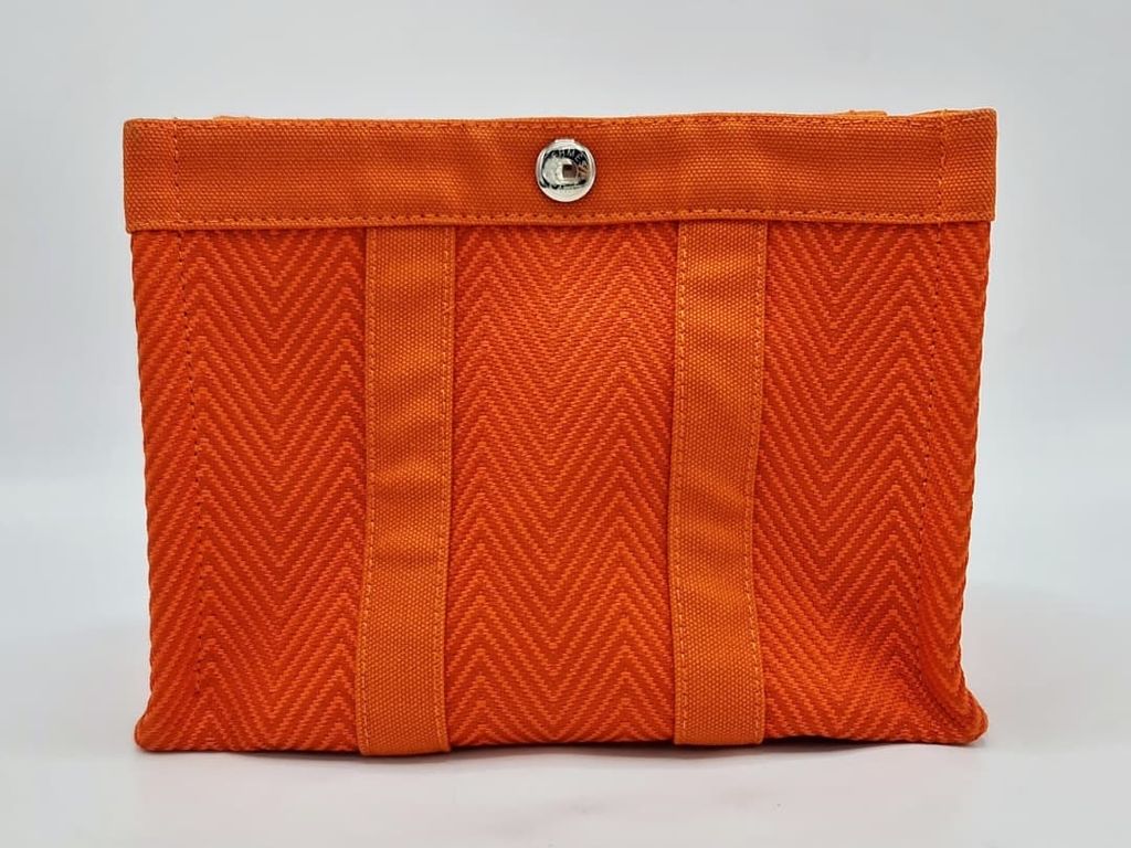 38a14173-7136-40ca-b66f-df8b8817b719