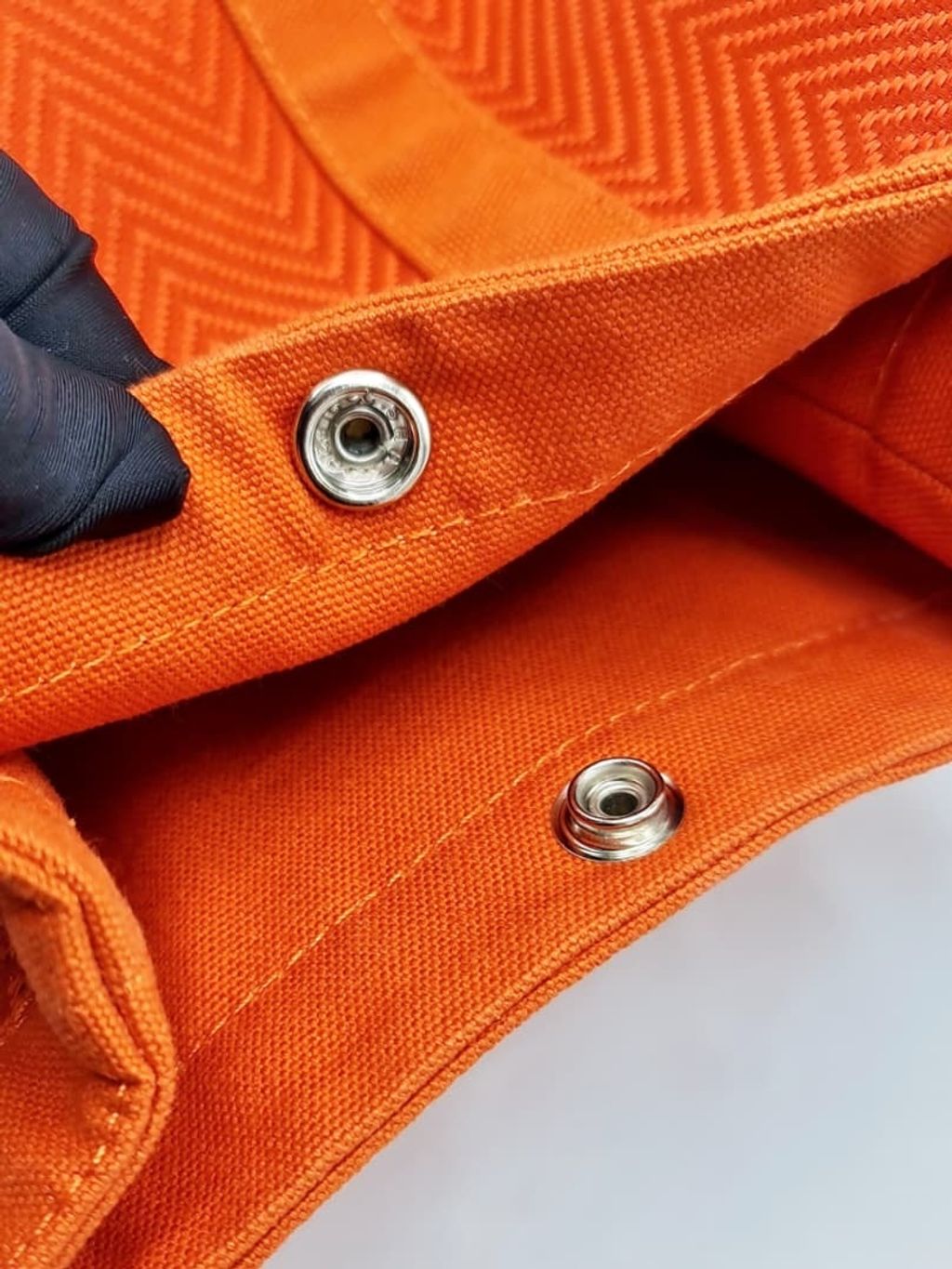 b325471e-4ae8-460f-9e25-6bc718f682a0