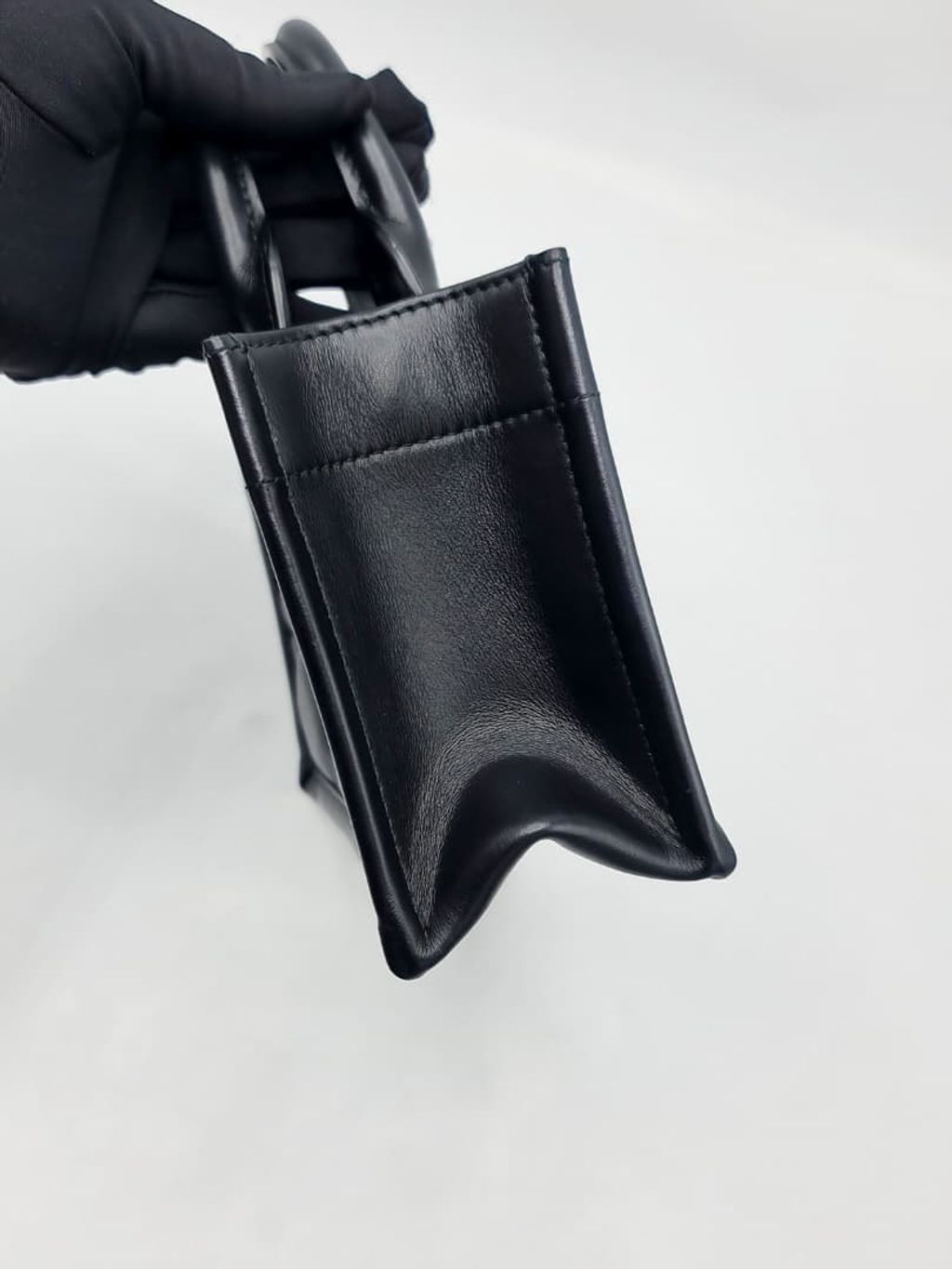 259c2bfd-2285-4988-b4c9-a2184870fd8c