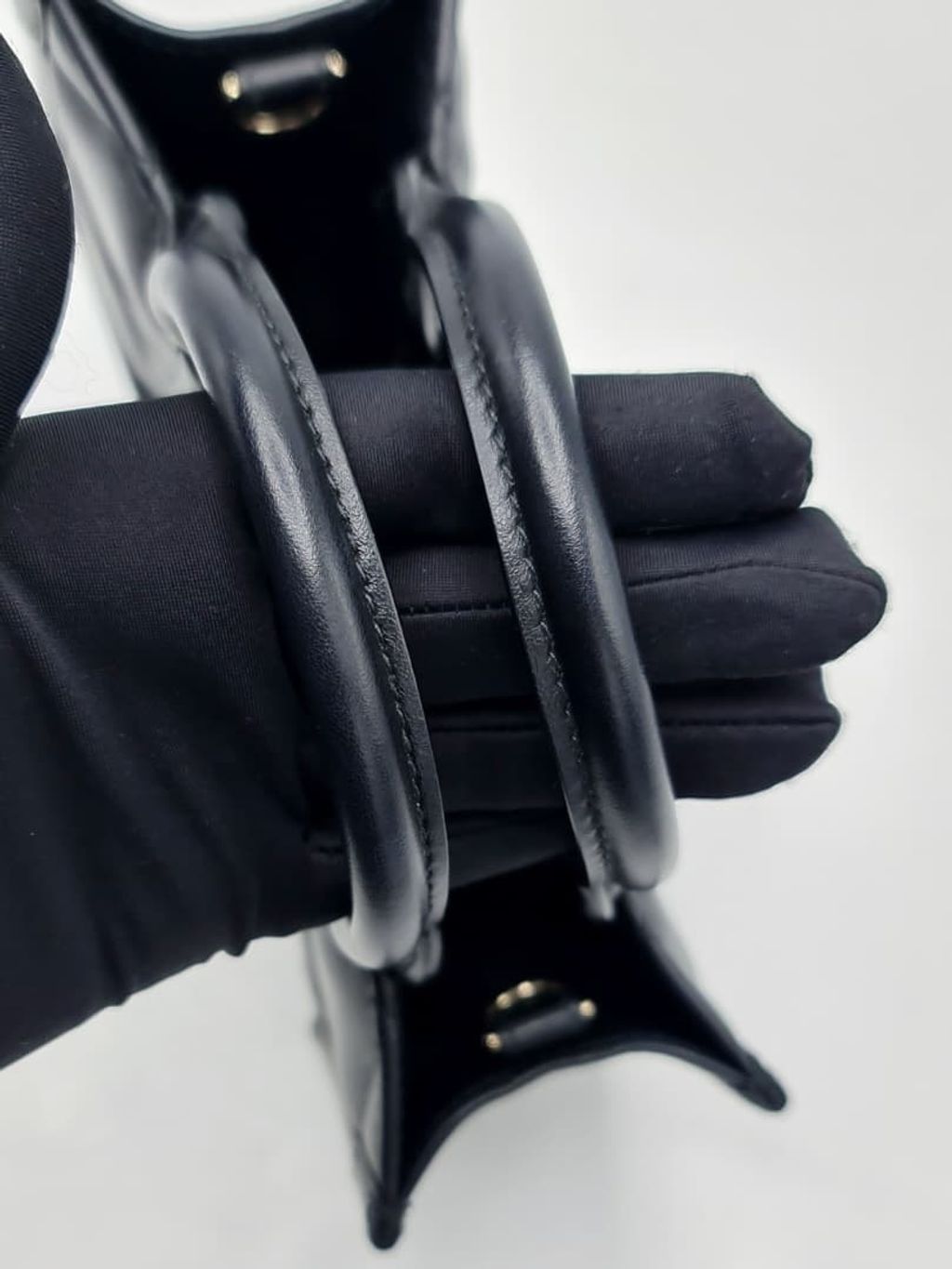 1904e7f5-b731-40f6-a949-af8f08d78bb2