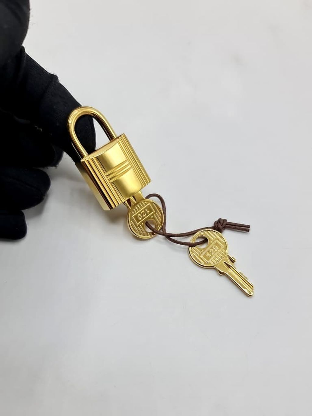 18e6b157-ee6c-4a2e-9308-7c2d4ca2c5c1