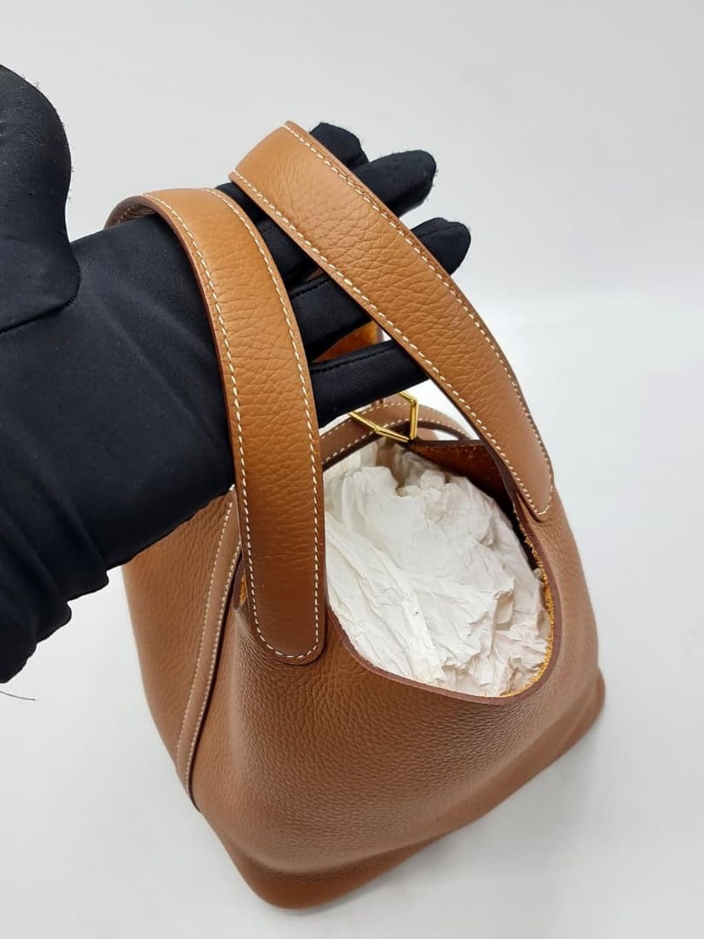 2f066562-15a8-4f12-8210-15403489a405