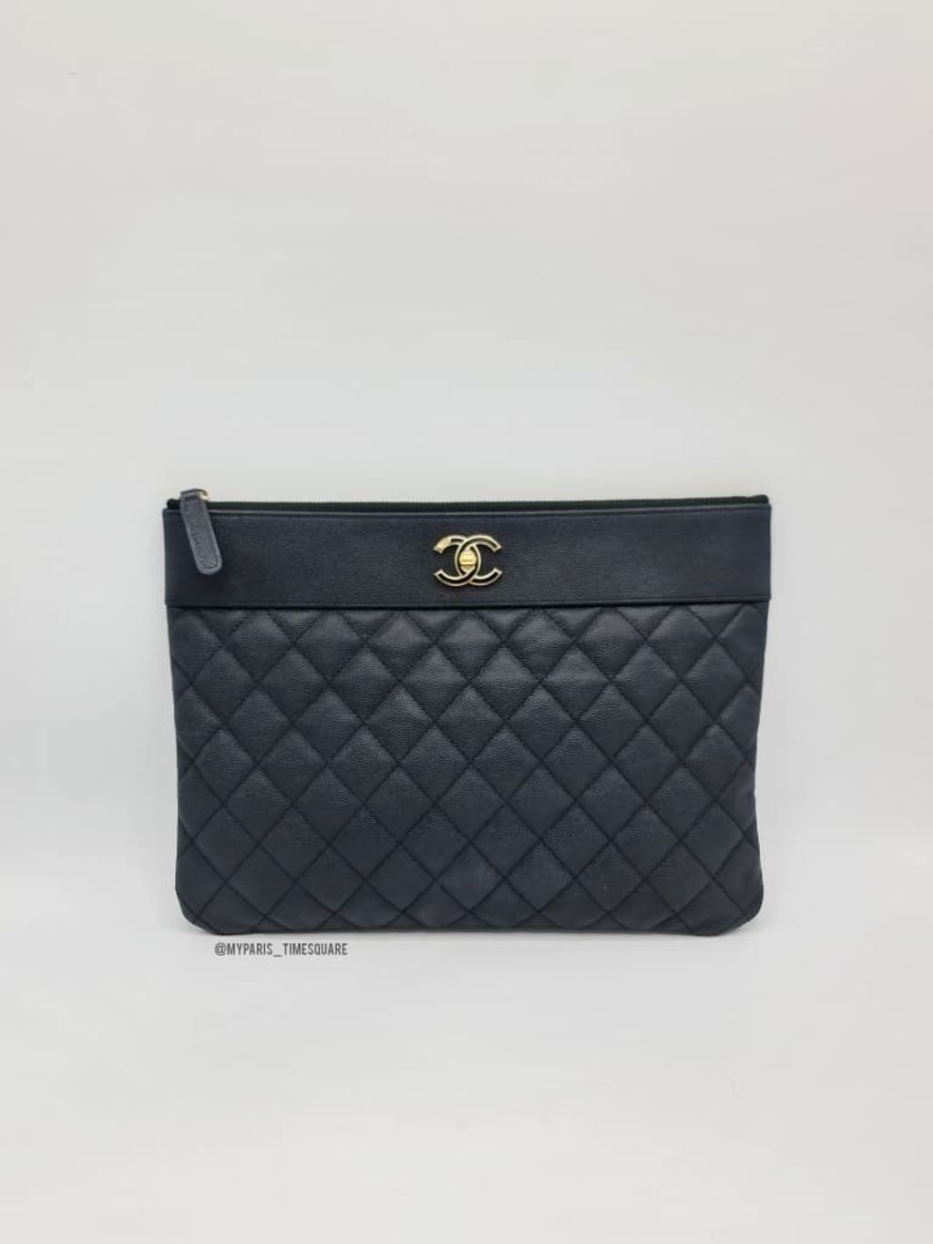 3ee9c7b9-6629-4457-bb6f-d448a404c8af