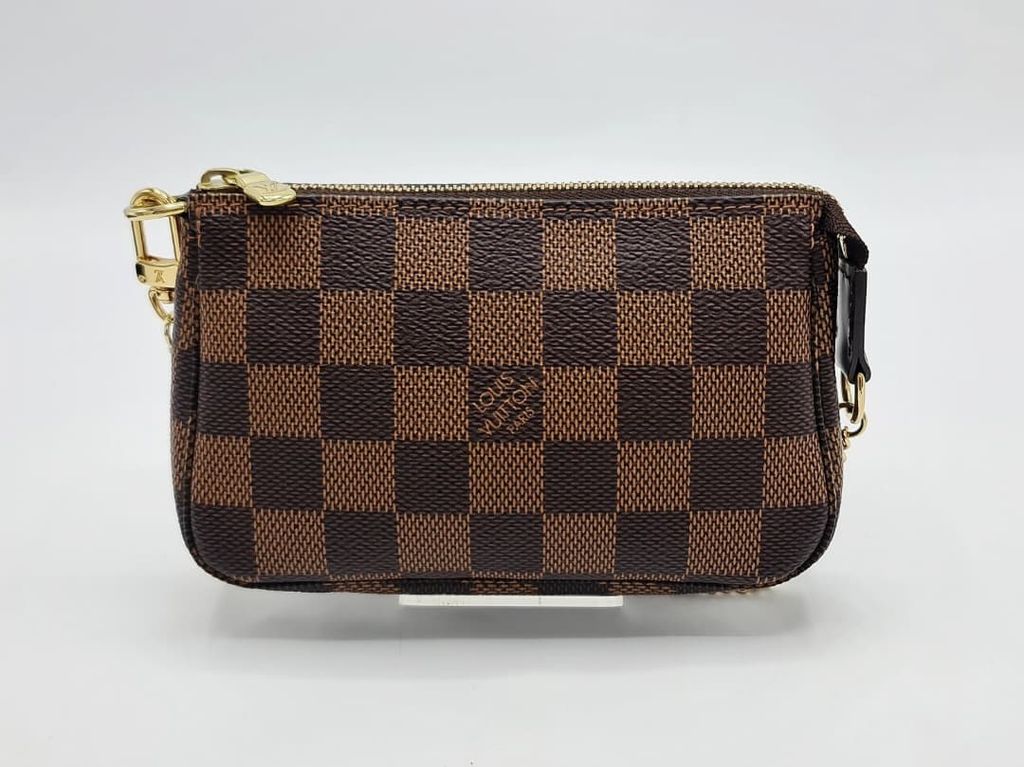 9ad5ee81-b898-4bfe-98f9-94fd5f16cd3f