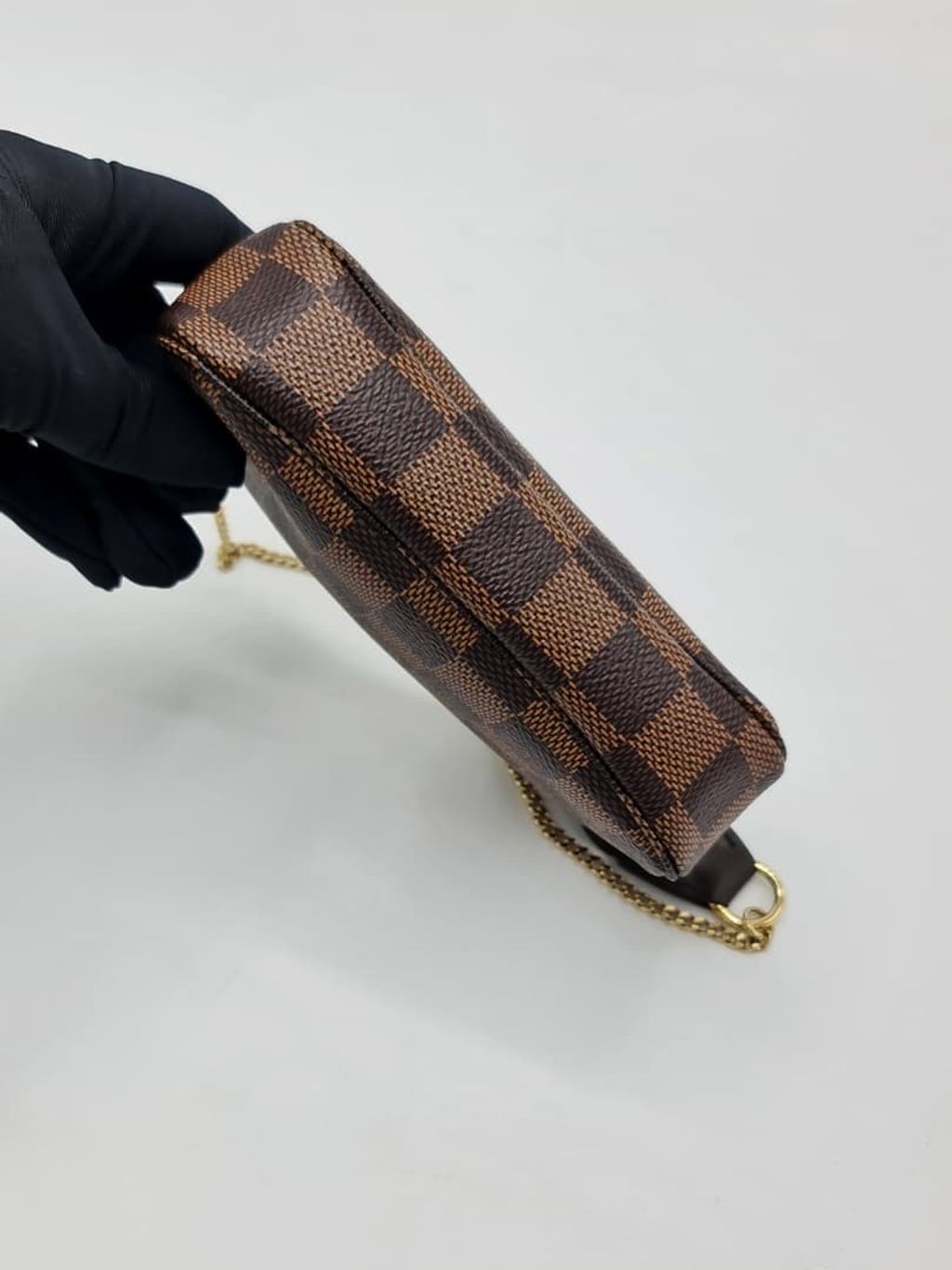 d0157aa9-972d-475d-806d-02b1fdf30f5b