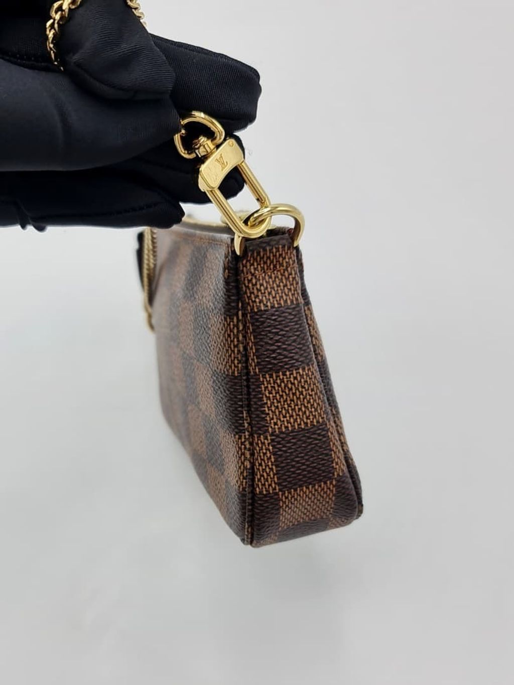 29213153-1529-4b7a-a4ff-30ca826b837d