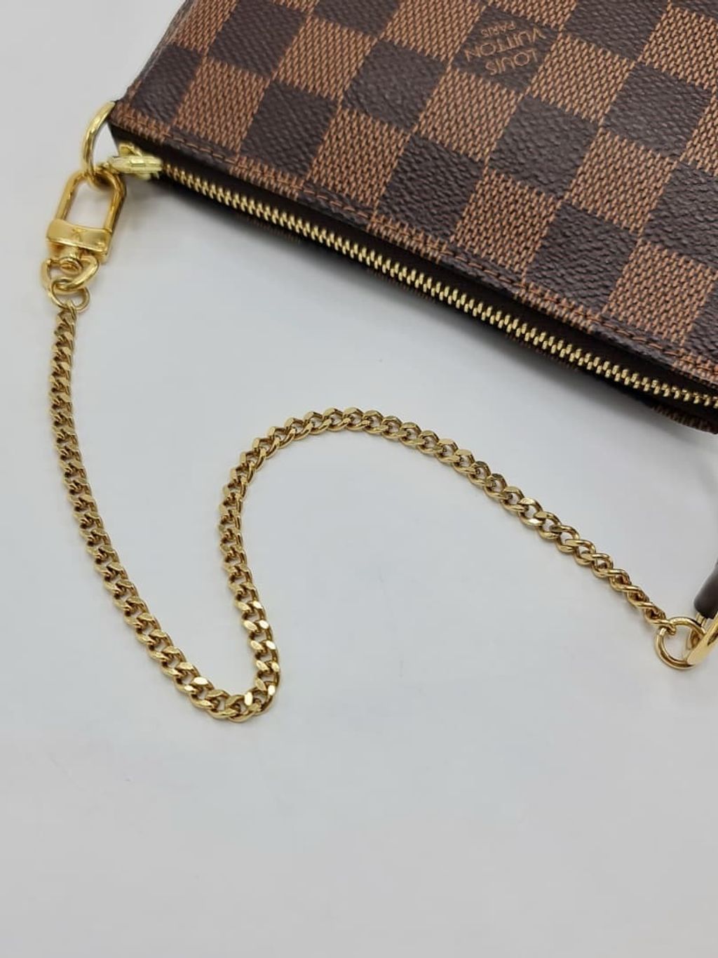 ad231b44-8cb9-405c-b606-679f21764b60