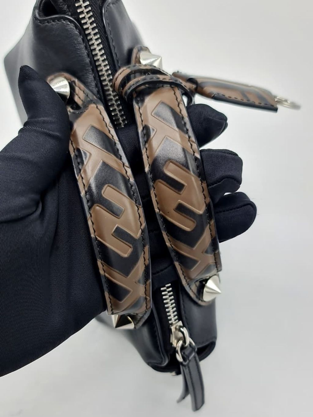 71f2dded-63e3-4fde-a013-d37b4f778df8