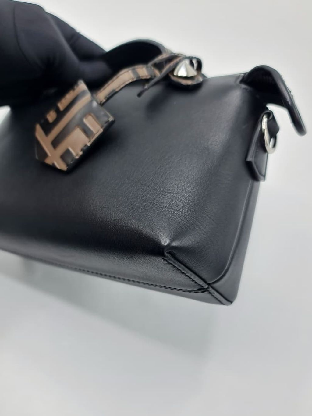 03ec0802-6f57-4bfe-b0dd-092486450542