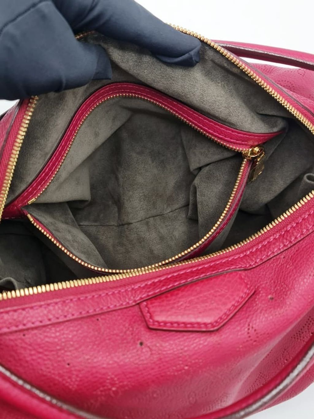 a19201d8-8498-449f-948c-25a65e6effd4