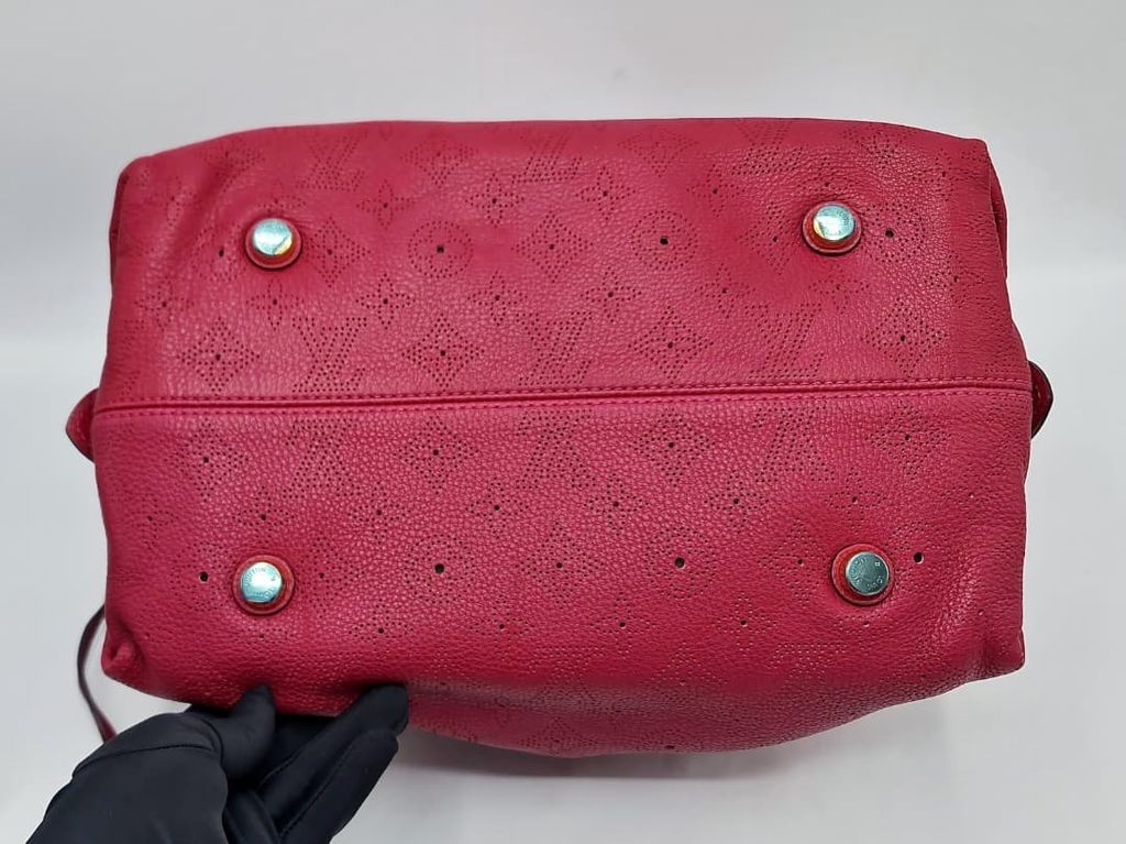 8512f1aa-e98f-4588-b0d5-e01011b53dce