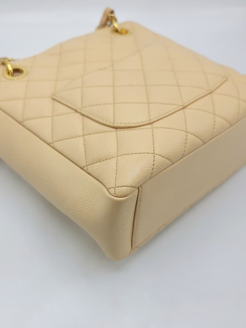 fc7d4f76-b47a-409c-a9c3-7fe986fa3af9