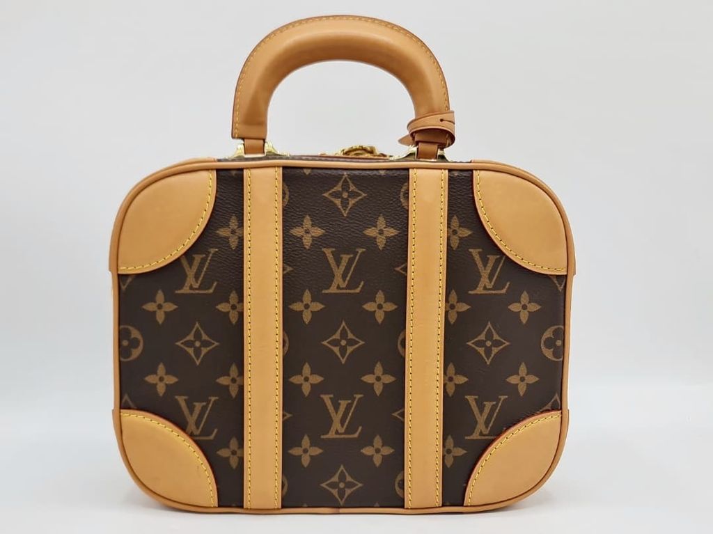 0d472f53-bb74-4a66-824d-c7bcd16dd1bf