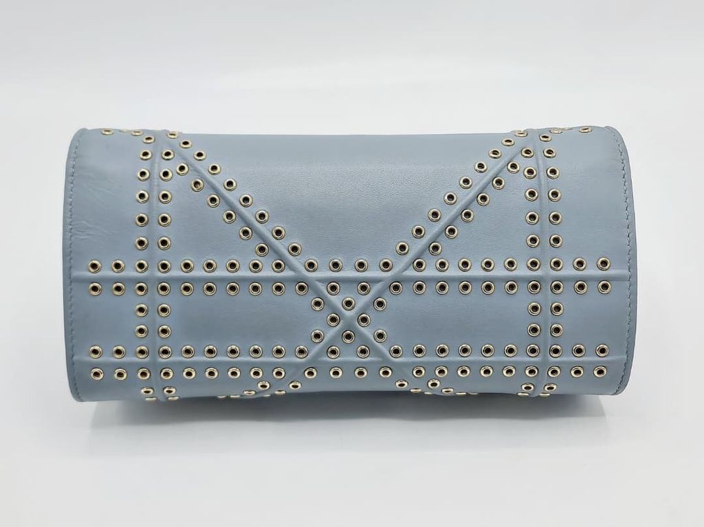 51a90329-2aee-4371-943f-5893ad31e8ac