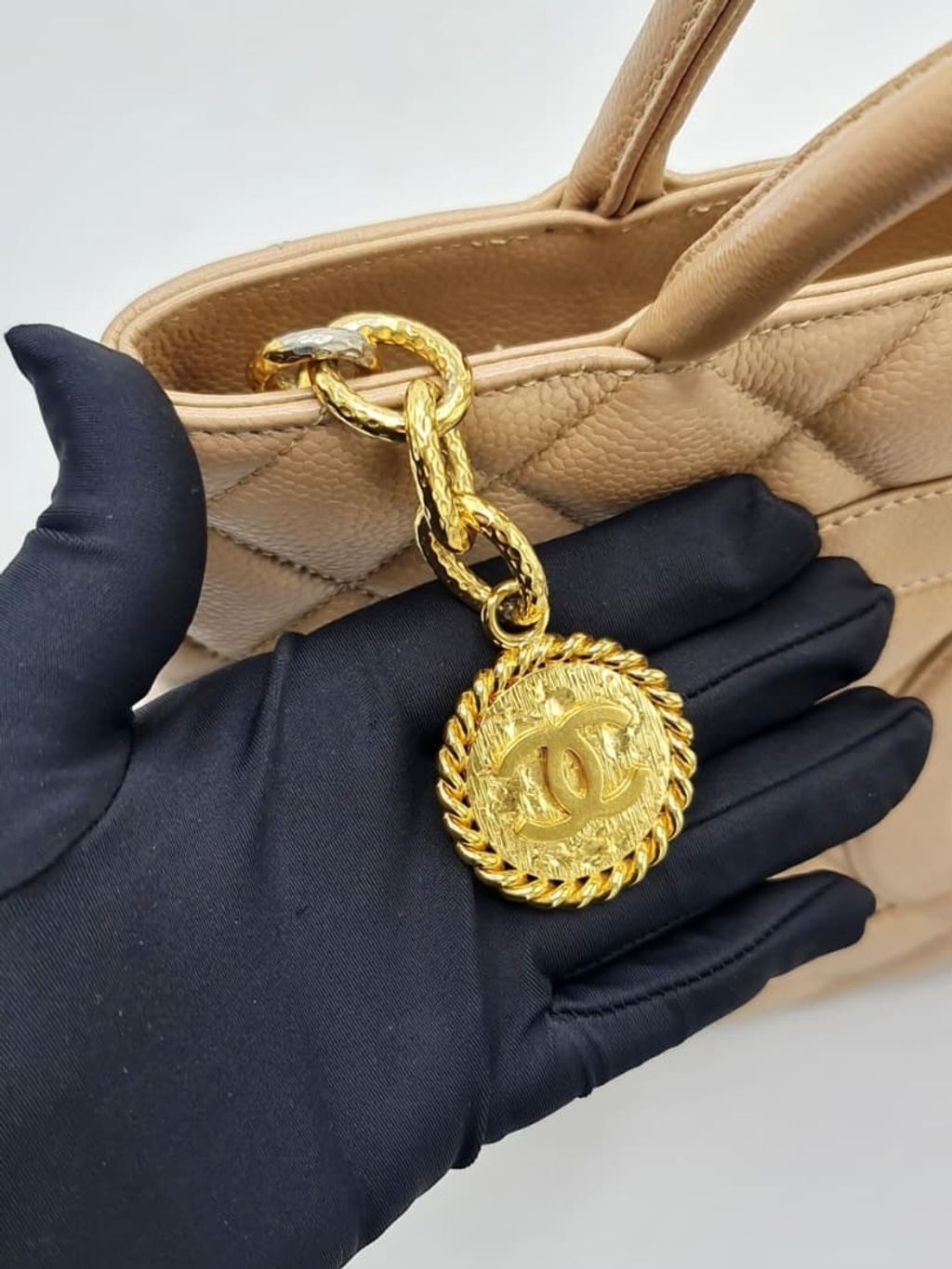 39e8d76a-ae99-45d2-ad67-505943d00fde