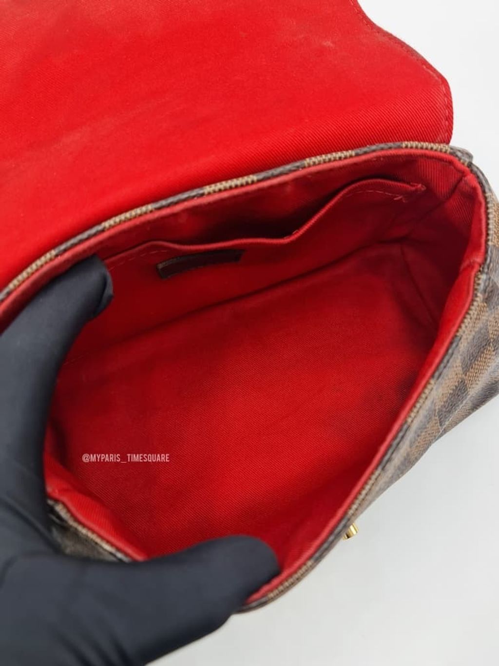 bfb30263-dd97-4acc-90d1-122df6d2e15f