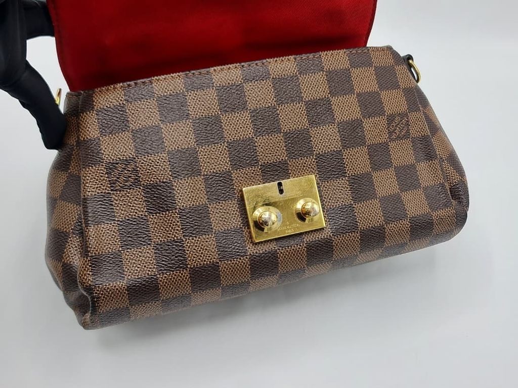 30cd8927-b053-4af9-b403-e0a1723e9905