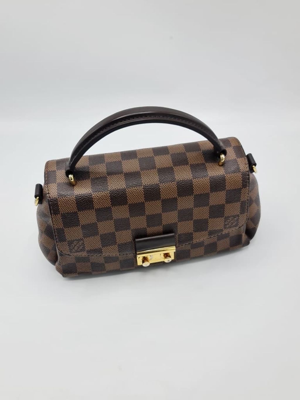 53bb60d2-36b5-48c6-952b-64479540ce24