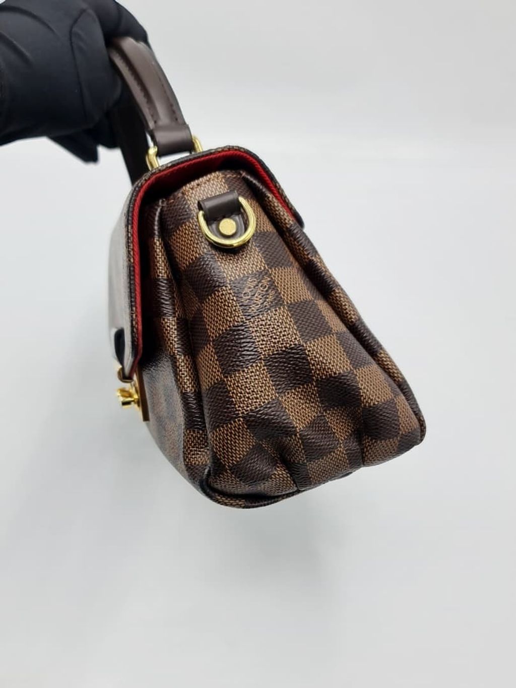 07e704dc-7840-4b19-9f19-53e2a4c29aca