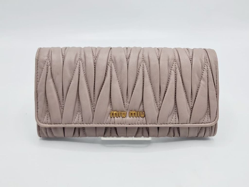 77df8152-3b0a-4638-bf2c-faa74a8fbff2