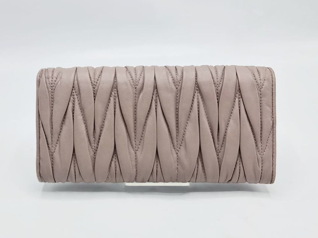 89b89aae-e975-4245-8dfa-1ef5500cd824